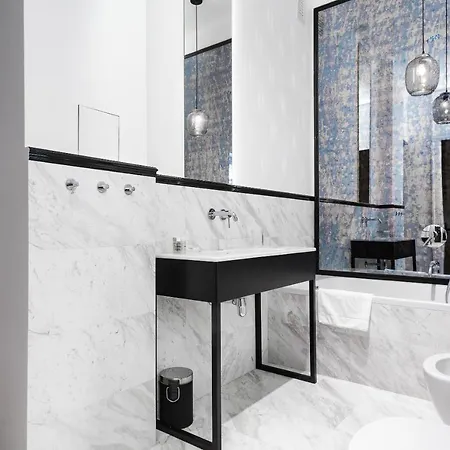 Apartment Hoza Ii Warsaw